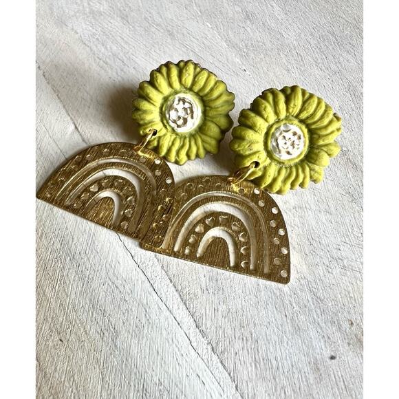 Statement Earrings Handmade Polymer Clay Earrings Handcrafted Artwork Floral - Picture 4 of 7